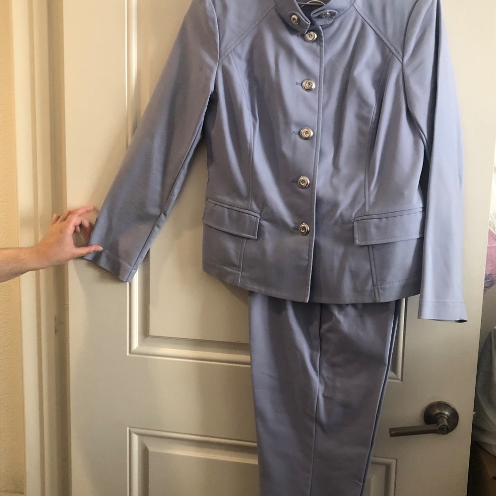 St. John sport suit in lavender color